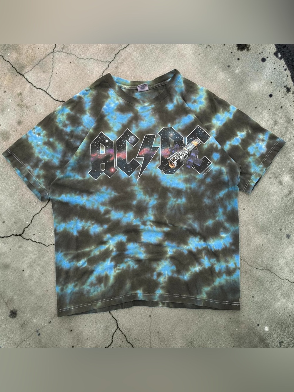Vintage 2000 AC/DC Tie-Dye Space Tour Tee